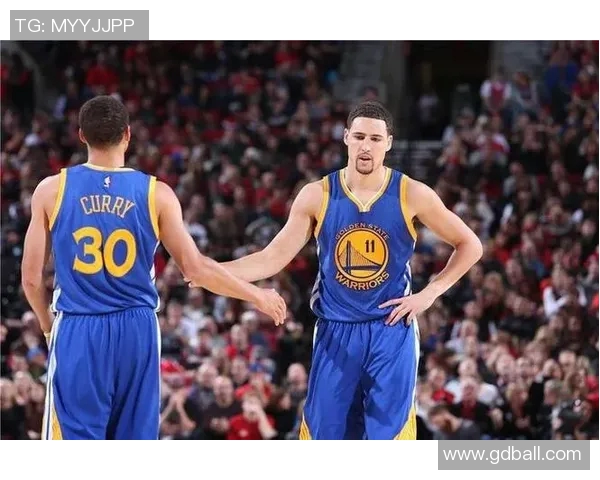 2014至2015赛季火箭与湖人对决精彩回顾与赛季分析